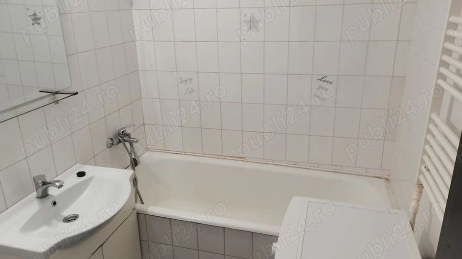 Vanzare Garsonieră 32 mp, etaj 4, renovată, mobilata, zonă 1 Mai - Poză 4