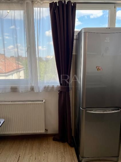 Garsonieră modernă, 30 mp, complet utilată, aproape de FSPAC și FSEGA. - Poză 4