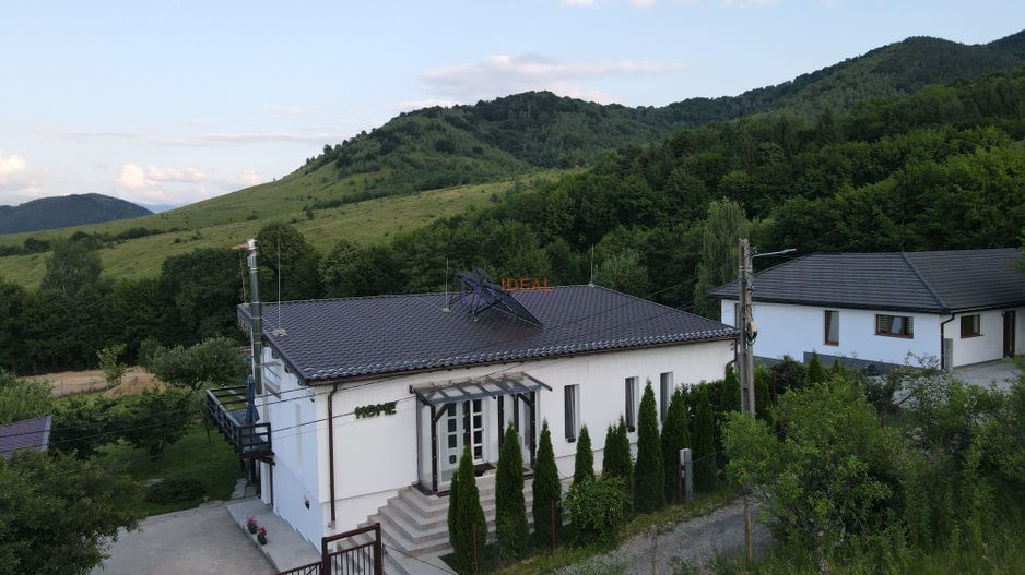 Casa de poveste cu 1.300 mp de teren, in Tocile - Poză 21
