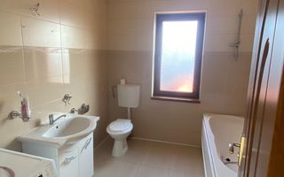 VILĂ PREMIUM DE VÂNZARE | STRADĂ PRIVATĂ | 5 CAMERE | Rasinari - Poză 15