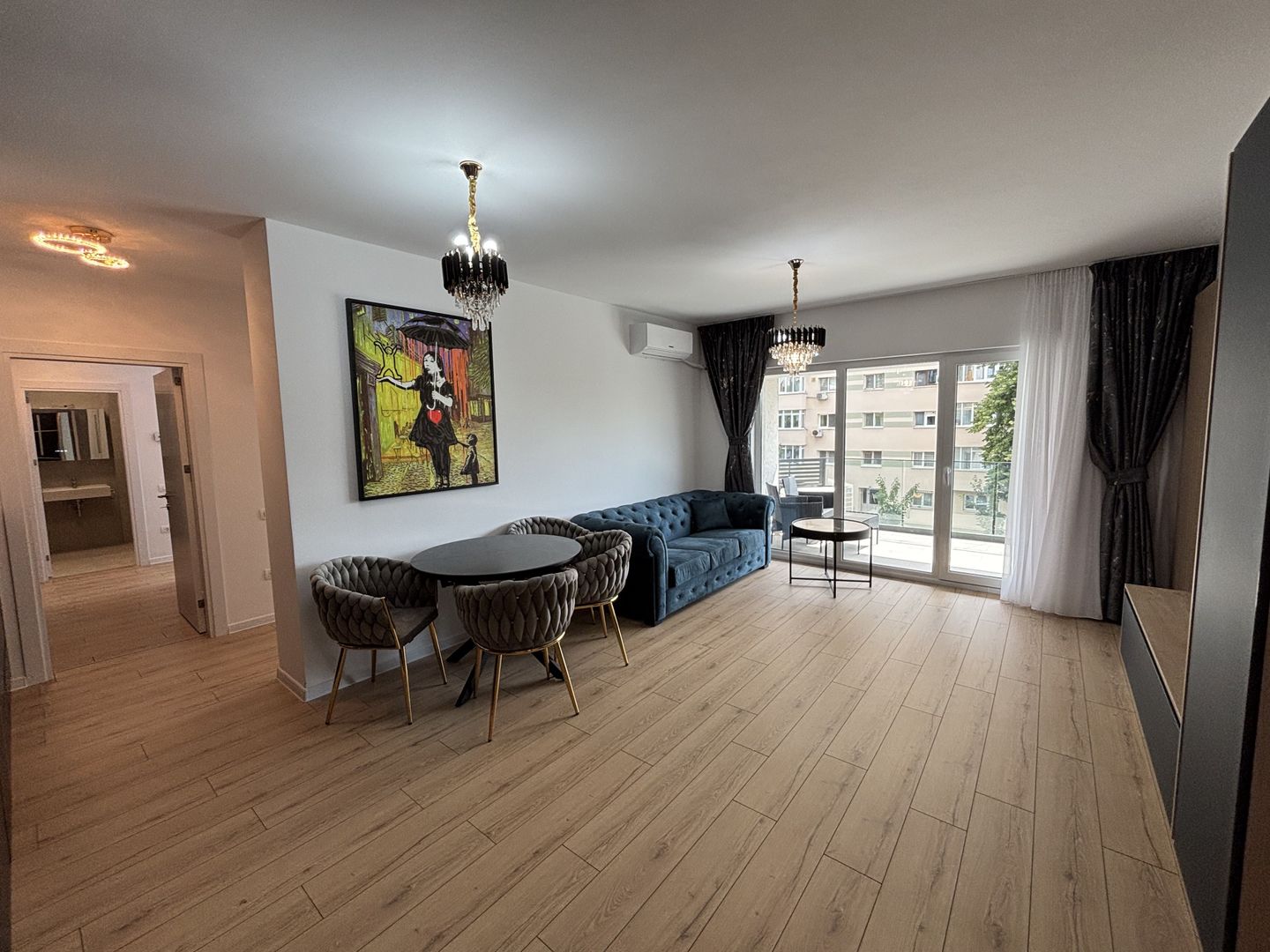 Apartament 3 Camere Decomandat | Terasă 23 mp cu Vedere la Lac + Parcare - Poză 1