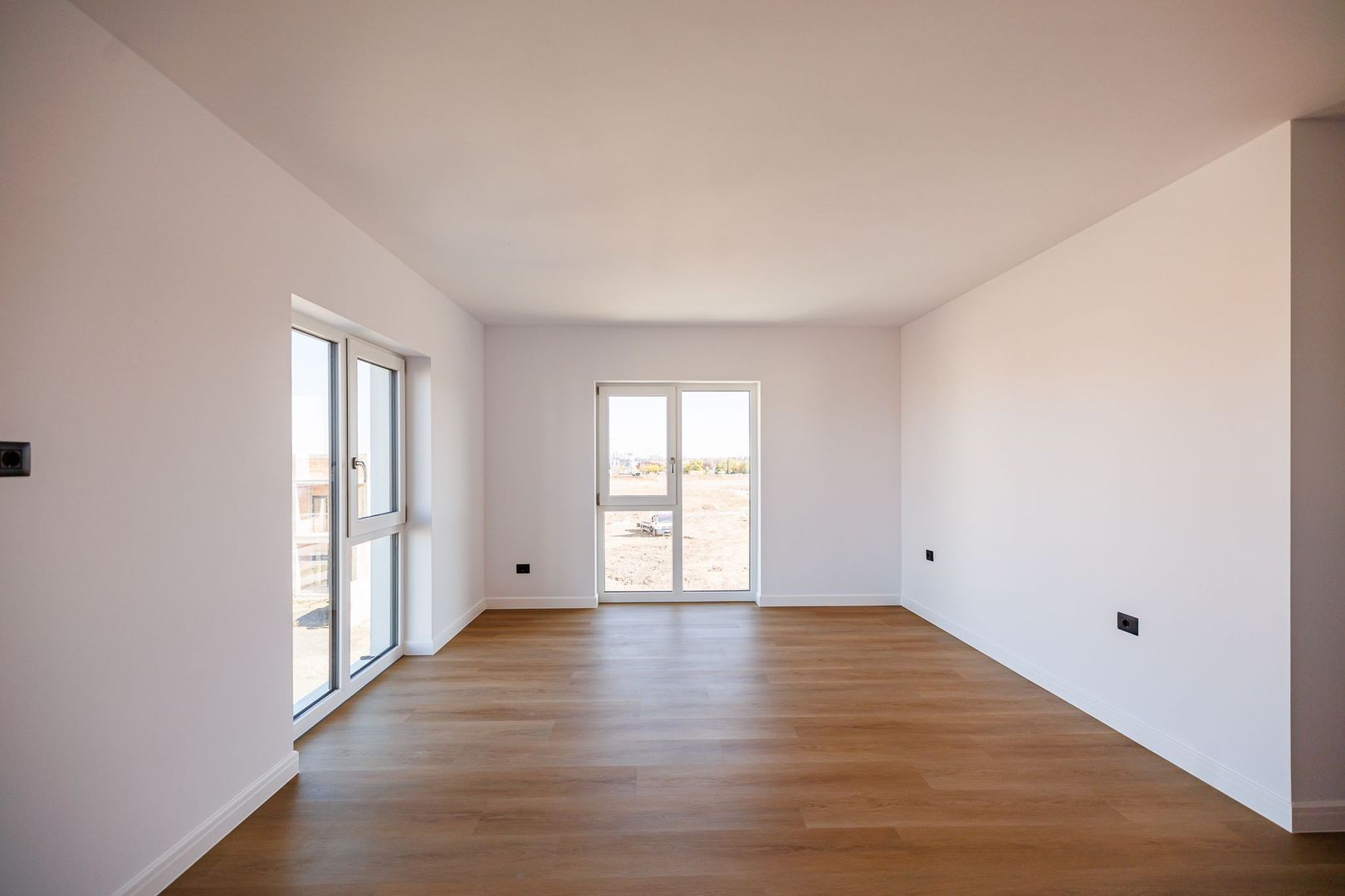 Apartament nou 1 camera | Etaj 2 | Loc parcare | Mehala | Comision 0% - Poză 3