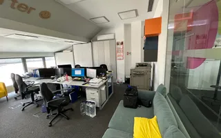 Spațiu  inchiriat   birouri   316 mp - Poză 16