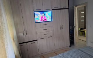 Apartament 3 camere Dec 60 mp mobilat cu gradina Bucium 100000 euro - Poză 3