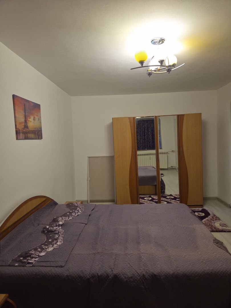 Garsoniera moderna si spatioasa de inchiriat, Tineretului - Poză 3