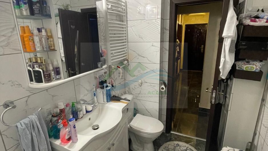 Apartament 2 camere decomandat - Poză 4