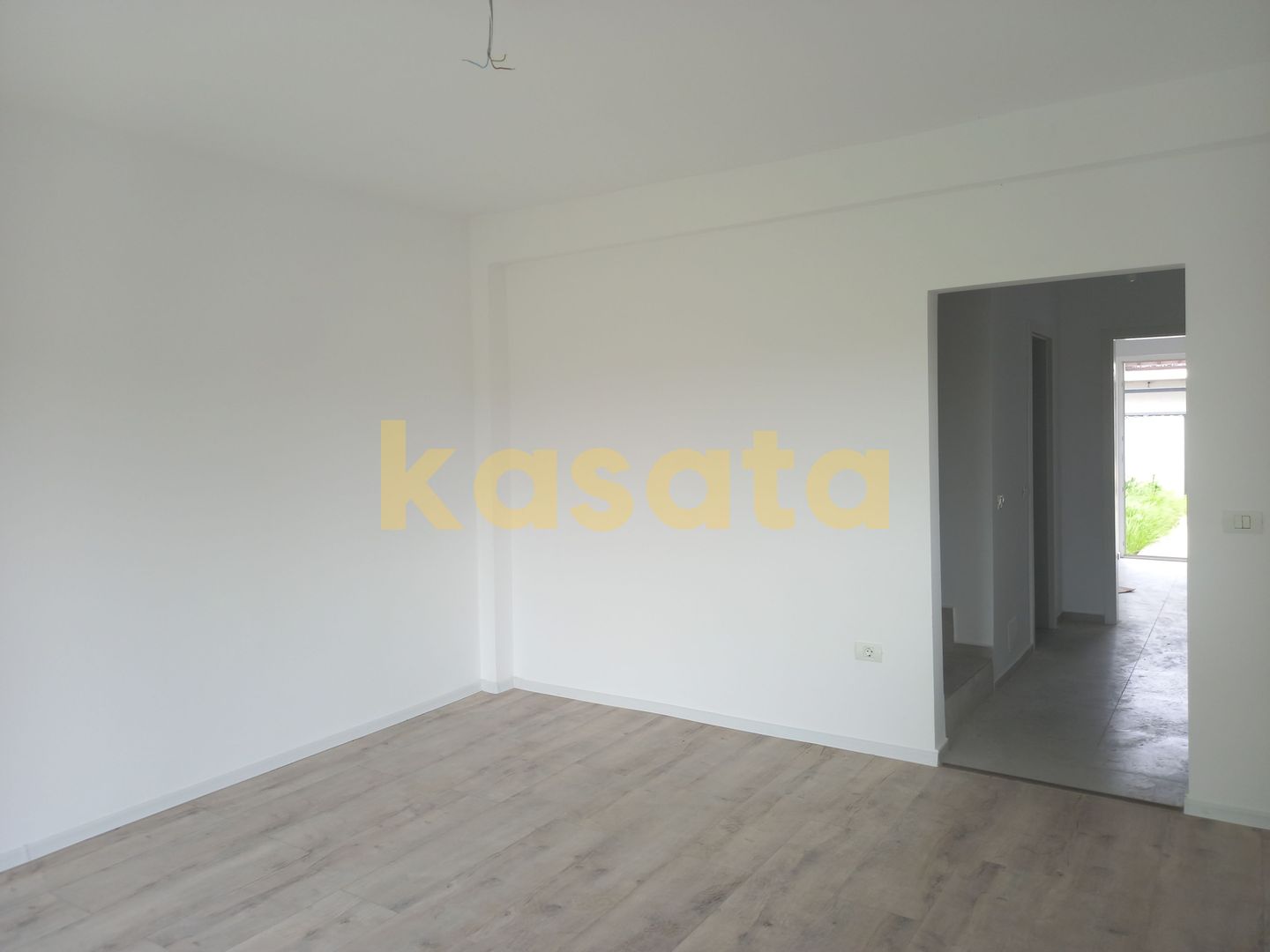 Duplex 140 mp & curte 200 mp | Bragadiru, Crisul Repede - Celofibrei - Poză 9