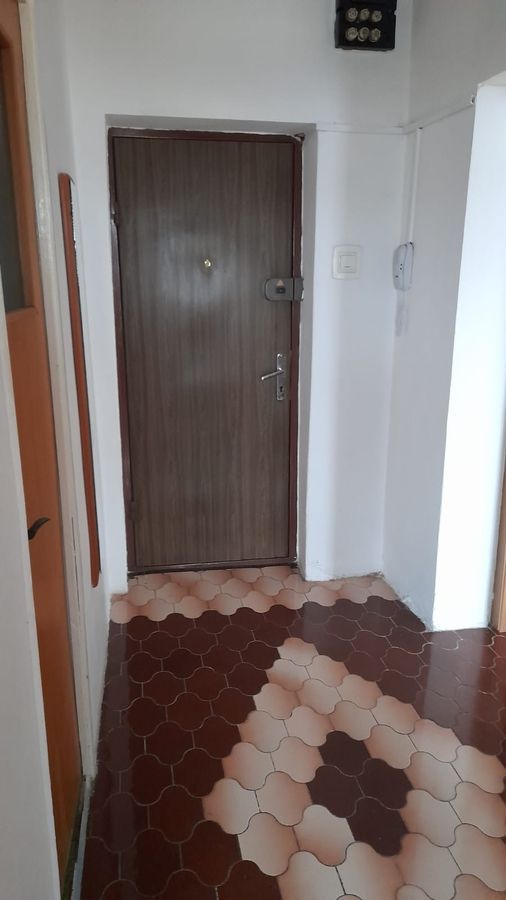 BRASADAS închiriază garsoniera la etajul 6/8 Pta Alba Iulia. - Poză 2