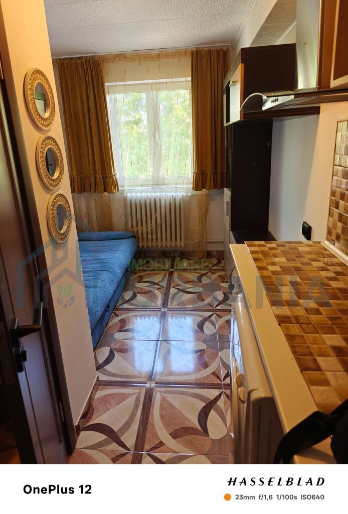 # închiriez camera camin 12 mp wc dus în casa - Poză 6