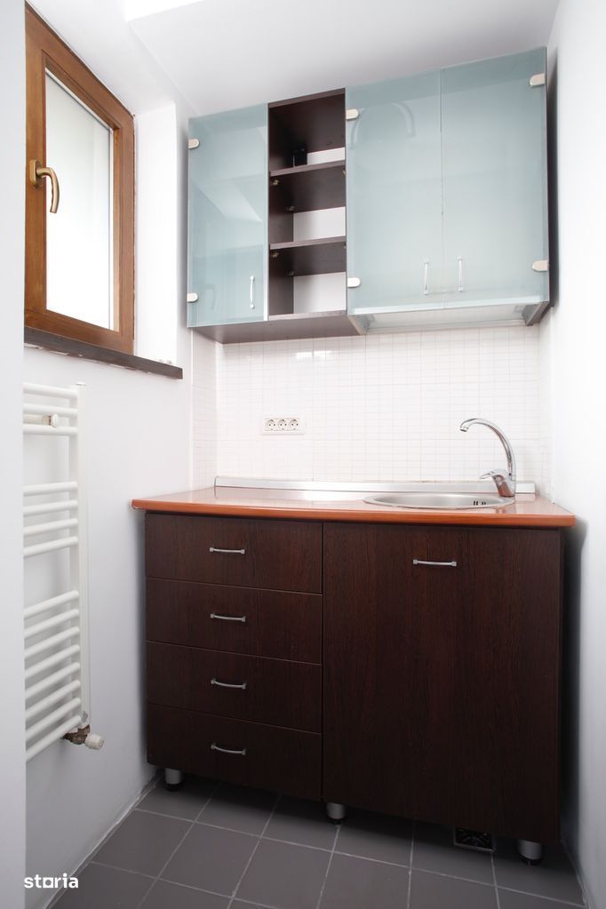Închiriez apartament 2 camere + mansardă, Piața Muncii -Decebal, birou - Poză 6