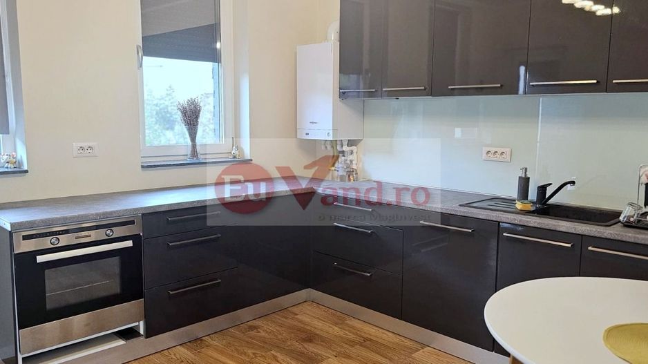 De vânzare casă premium tip duplex,  vedere spre Lacul Brates - Poză 18