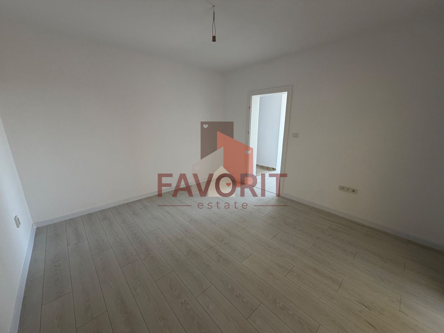 Bloc NOU. Etaj 1. Braytim. 2 balcoane - Poză 3