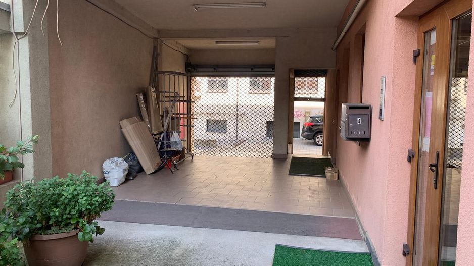 Spatiu comercial 280 mp Parter + Demisol - Str Tipografiei - Poză 7
