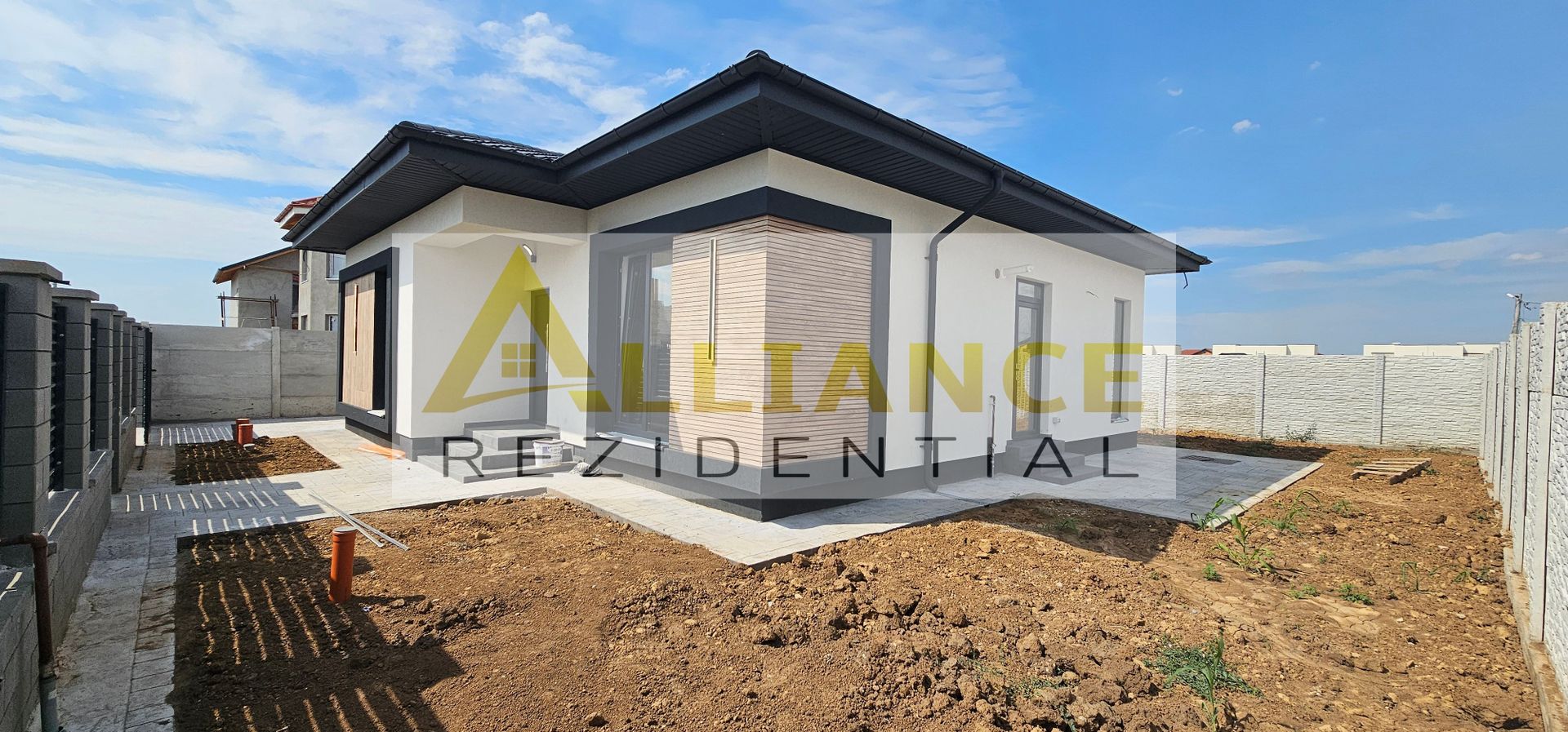 Casa 4 Camere | 200 m de Blv. - Poză 1