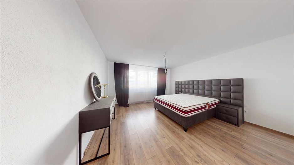 Casa tip duplex  Bavaria Stadt - curte proprie, incalzire pardoseala - Poză 3