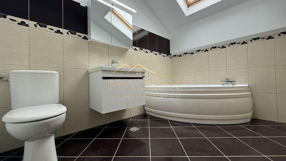 Vila moderna Corbeanca-spatiu, confort si intimitate - Poză 38