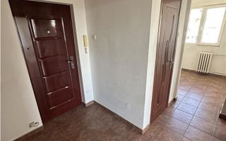 2 cam decomandat Gh Lazar-Circumvalatiunii - Poză 1