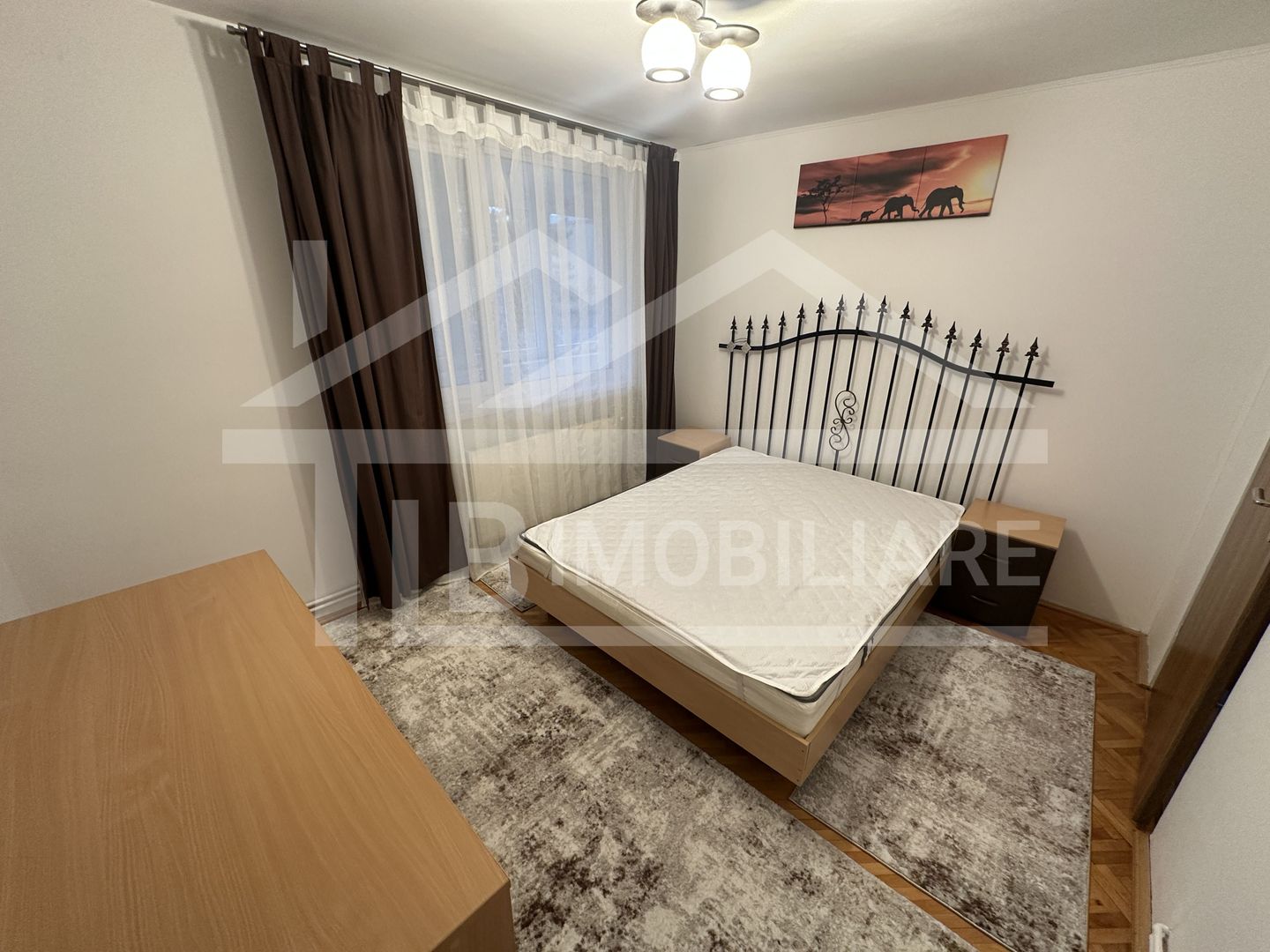 Apartament de 2 camere, decomandat, 55mp , Zona UMFST - Poză 4
