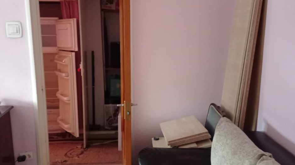 APARTAMENT SEMIDECOMANDAT 50MP BLOC STRADAL METROU CONSTANTIN BRANCUSI - Poză 6
