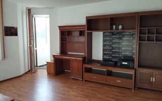 Apartament 90 mp+2 balcoane-etaj 1-curte, parcare-C. Moldovei - Poză 1