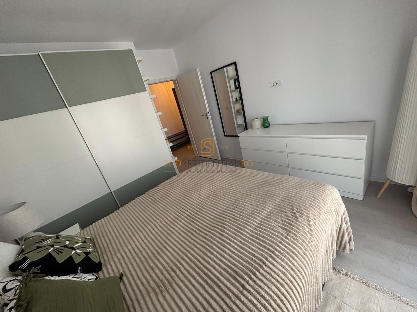 De închiriat apartament 2 camere,The Grand Kristal Residence, Sector 4 - Poză 7