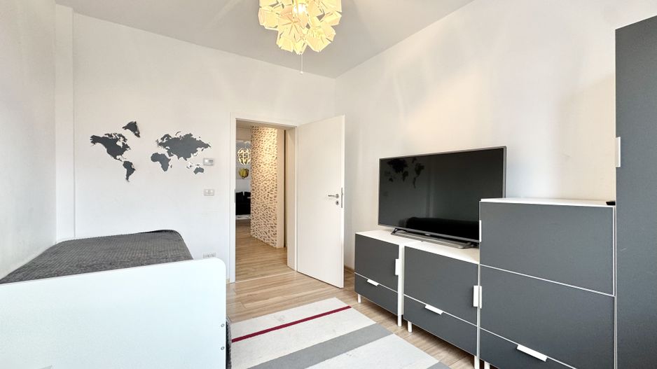 3 camere Braytim, modern, lift, etaj 1, balcon generos - Poză 18