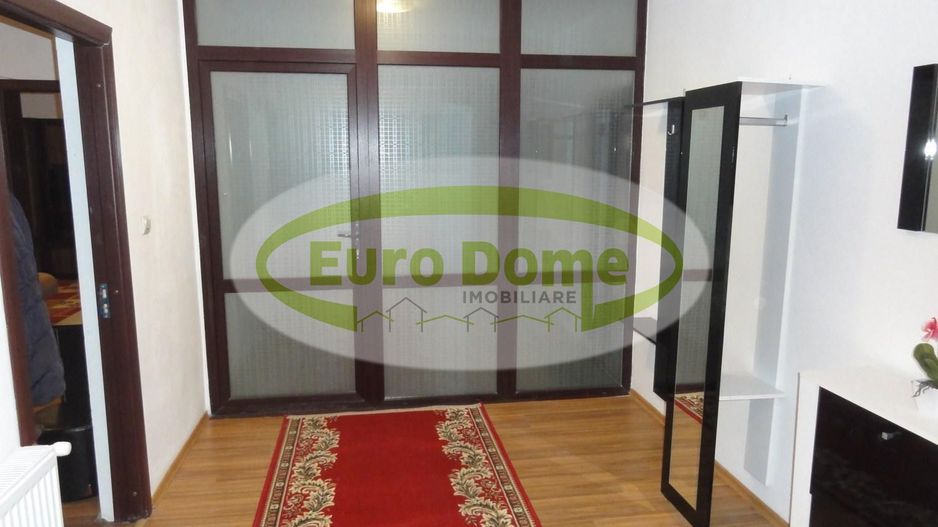 Inchiriere apartament in vila. - Poză 10