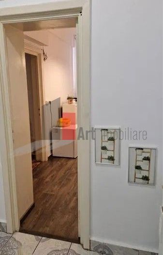 Primaverii, bloc cu regim mic de inaltime, locuit sau investitie - Poză 4