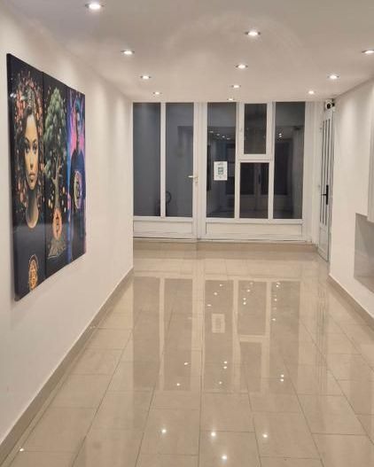 BRASADAS vinde Imobil Central, Ideal pentru Investiție! - Poză 1