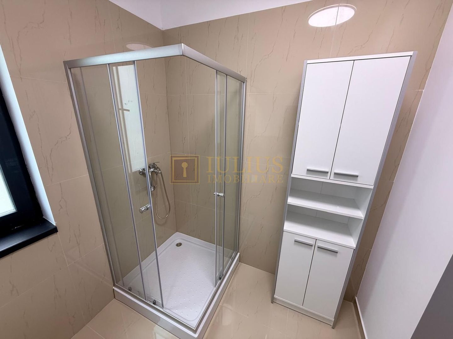 2 camere, la prima închiriere, la 5 min de Braytim, apartament superb! - Poză 18
