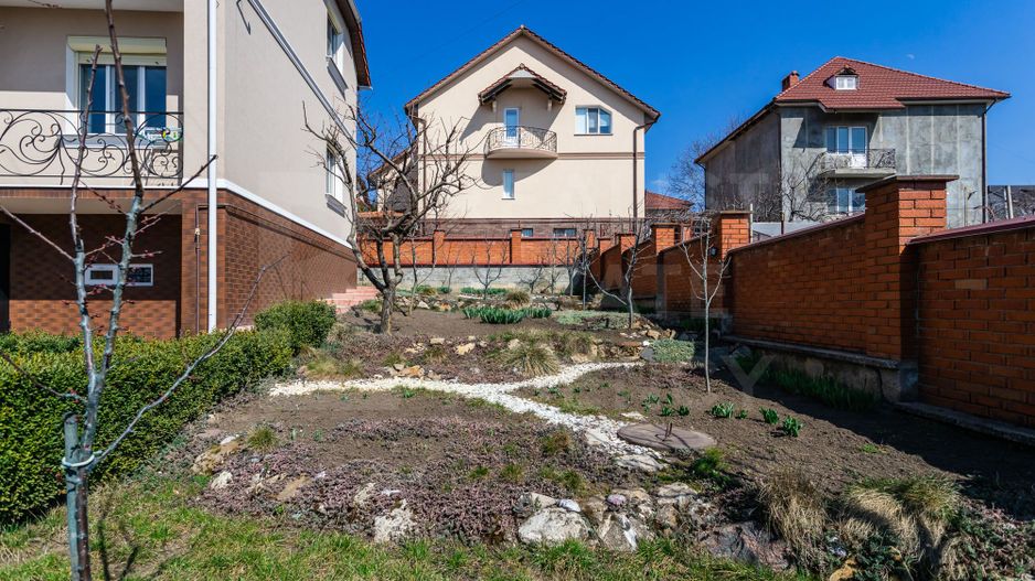 Vânzare, casă, 3 nivele, 200 mp + 10 ari, str. Gura Văii, Rîșcani - Poză 36