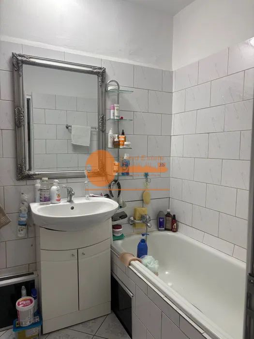 Apartament cu 2 camere la 10 minute de Metrou Crangasi - Poză 3