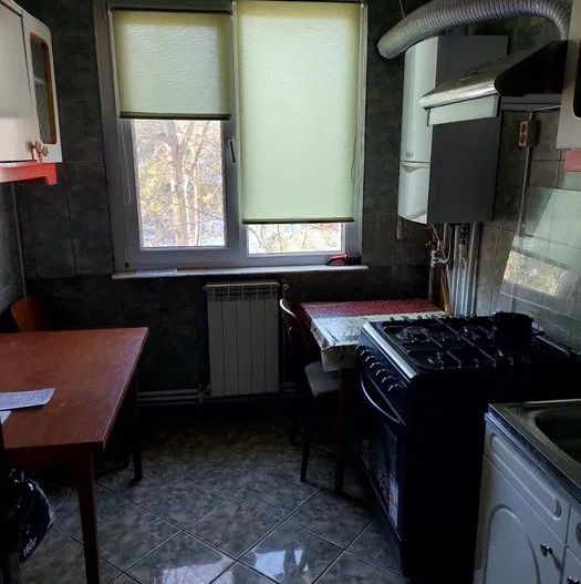 Apartament 3 camere, Micro 16 - Poză 4