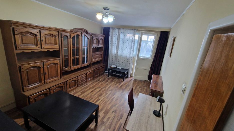 Apartament 3 camere Piata Resita, Sector 4 - Centrala, Parcare - Poză 1