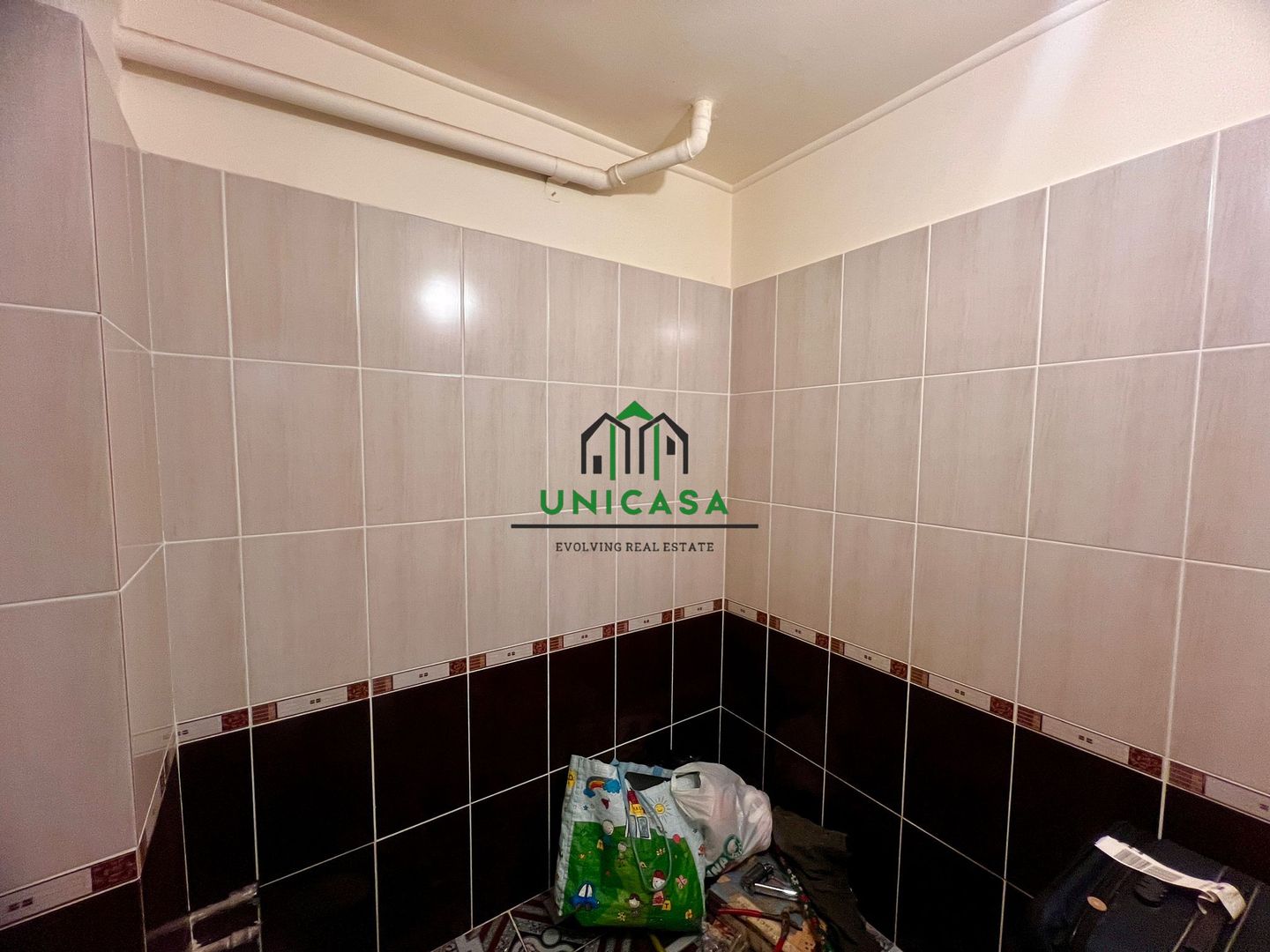 Apartament 4 camere – Etaj 1/4 – Zona Ostroveni - Poză 9