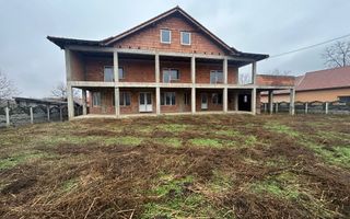 Casa la rosu, 600mp utili, 1150mp teren, Comuna Mihalt - Poză 1