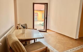 Apartament cu 1 camera la vila ( bucatarie comuna ) | UTILITATI INCLUSE - Poză 6