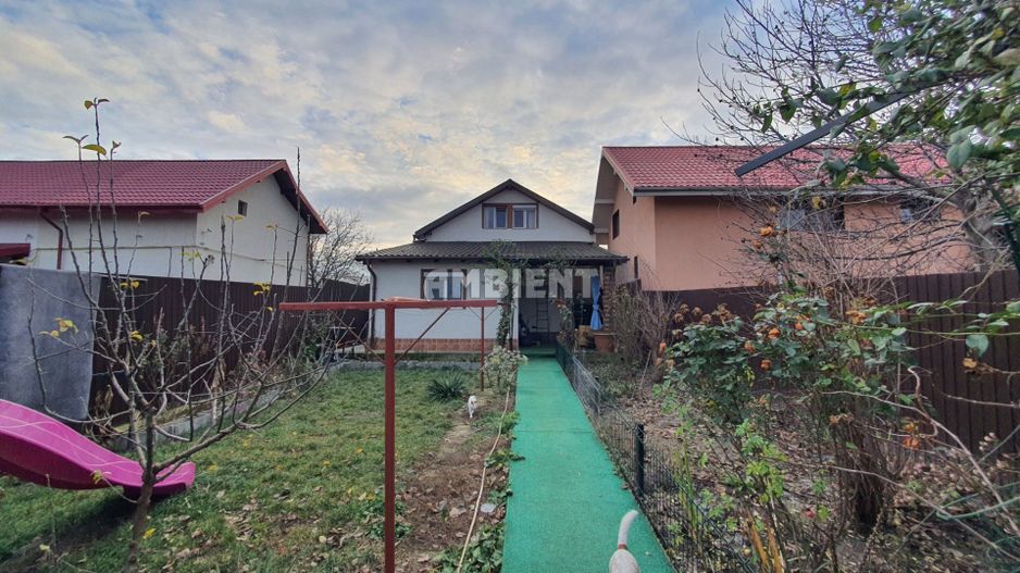 CASĂ INDIVIDUALĂ P+M, teren 317 mp, zona M. GRECILOR; - Poză 11