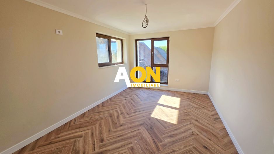 Casa premium la cheie, 4 camere, 1477 mp teren, Ciugud - Poză 19