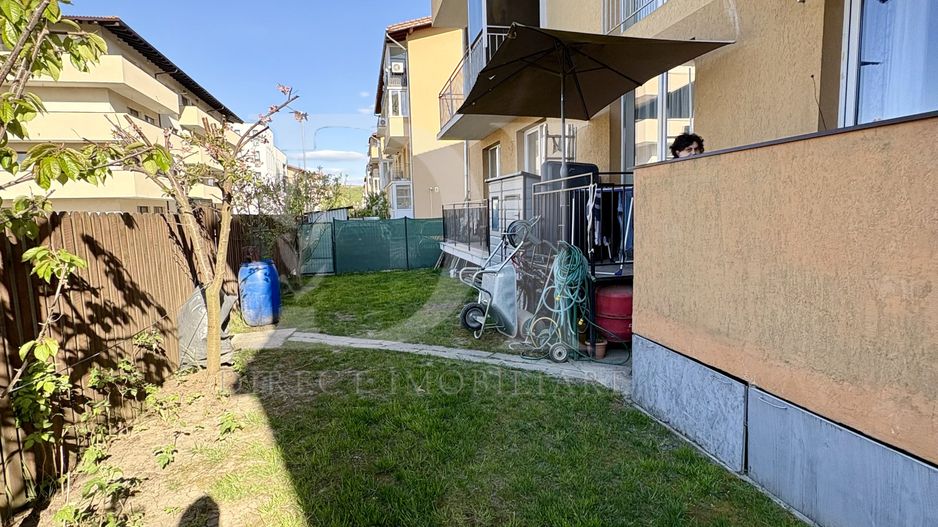 Apartament cu 3 camere -zona Eroilor Floresti - Poză 14