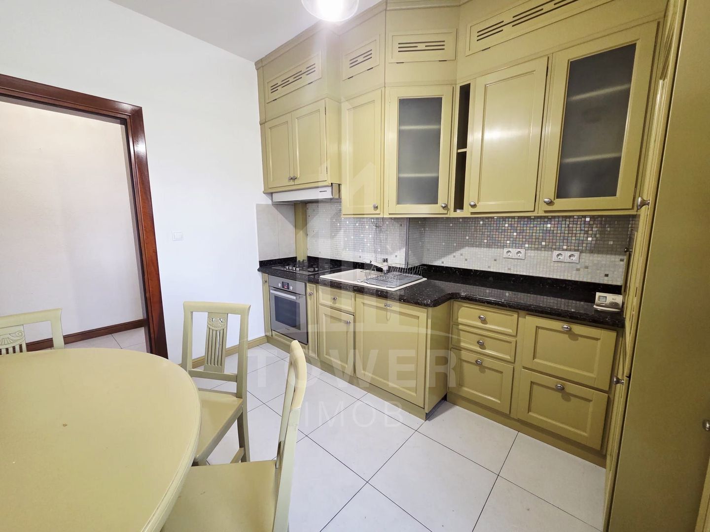 Apartament 3 camere de închiriat - Poză 5