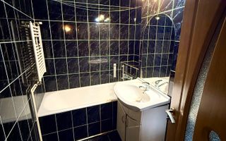 2 camere - etaj 1 - 50 mp - centrala proprie - 1981 - Florilor - Poză 5