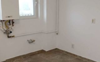 OTOPENI,  APARTAMENT 2 CAMERE - Poză 2