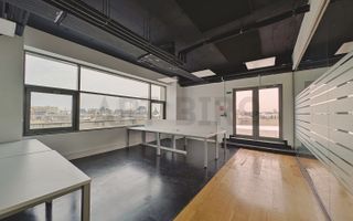 Zero comision, 290mp birou versatil cu terasa 340mp, Romana, 6' metrou - Poză 3