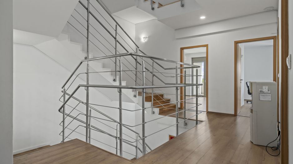 VILA 8 CAMERE - BANEASA - 220MP - COMISION 0% - Poză 14