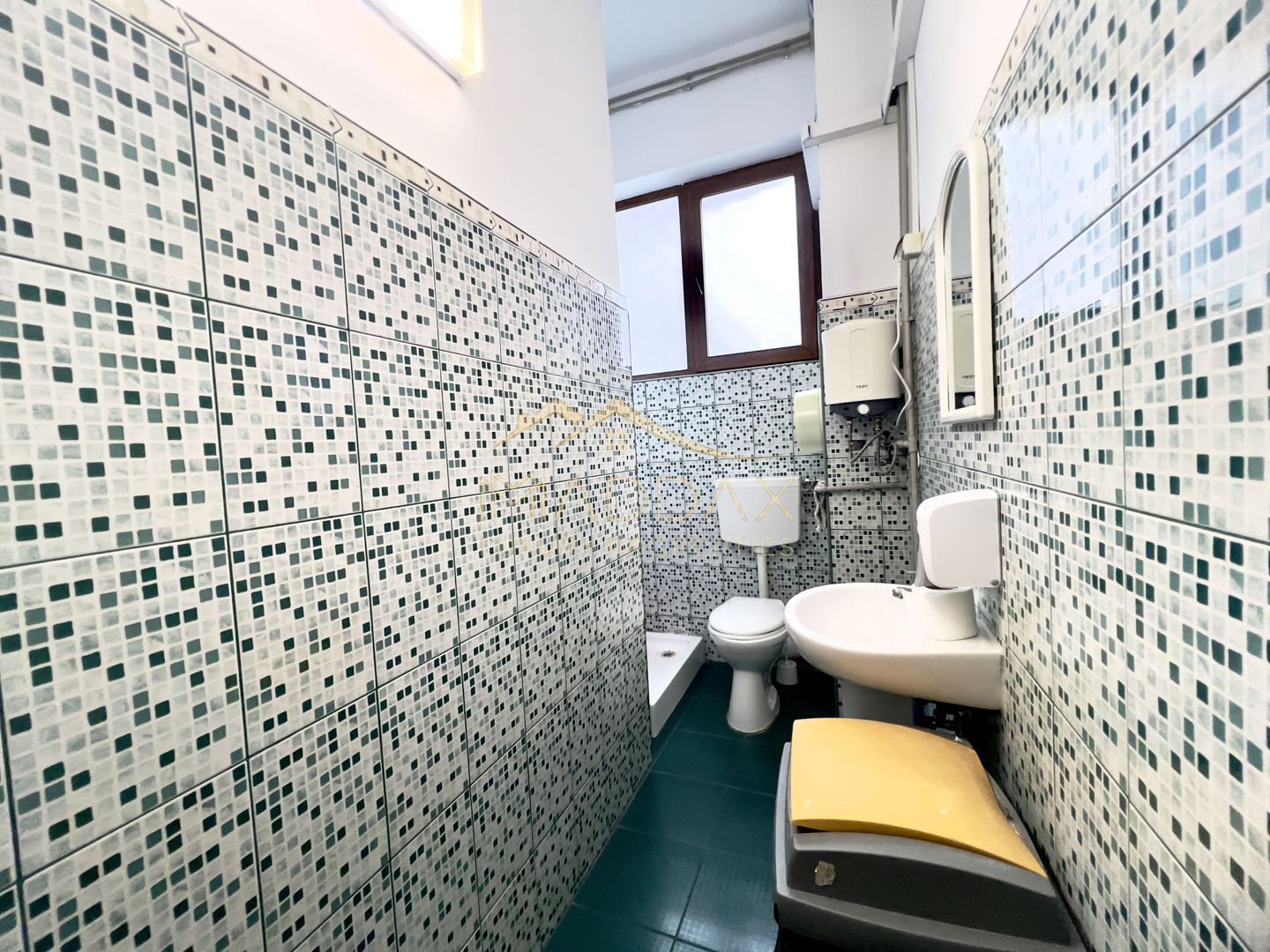 Spatiu Comercial Stradal**240mp**2 locuri parcare//Bdul Ion MIhalache - Poză 18