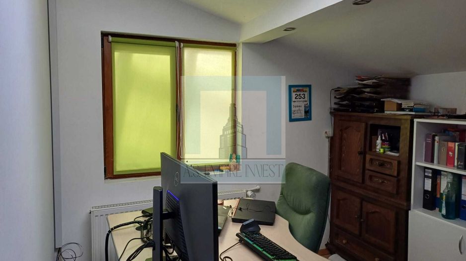 Vila/Casa de vanzare in zona linistita/ Sacele - Poză 4