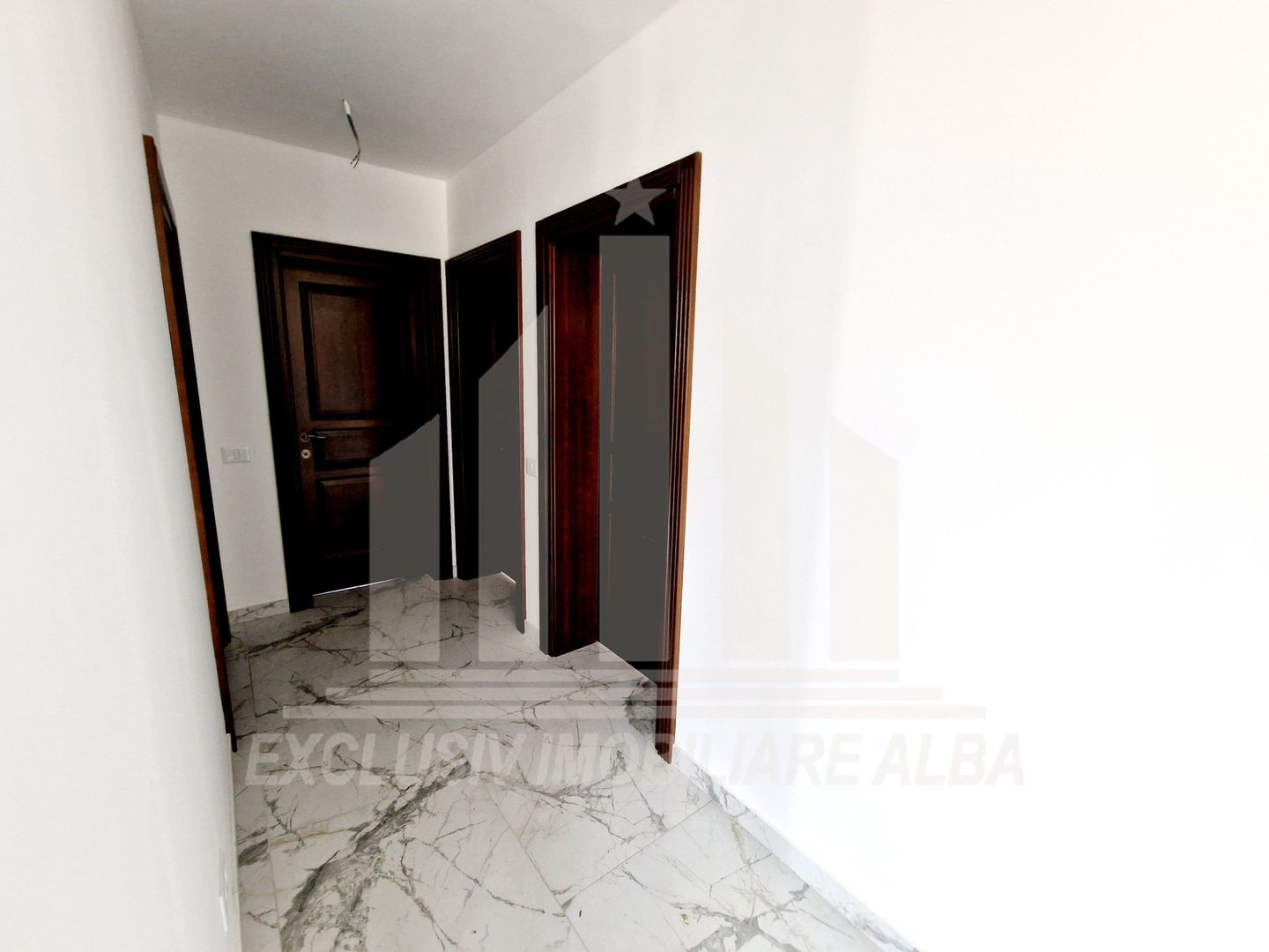 Casa de vazare in Sard, finisata la cheie - Poză 6