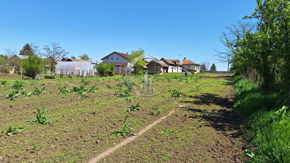 Casa/Teren ~ comuna Smeeni/BZ ~ teren 2878mp ~ Pret: 40.000€ - Poză 3