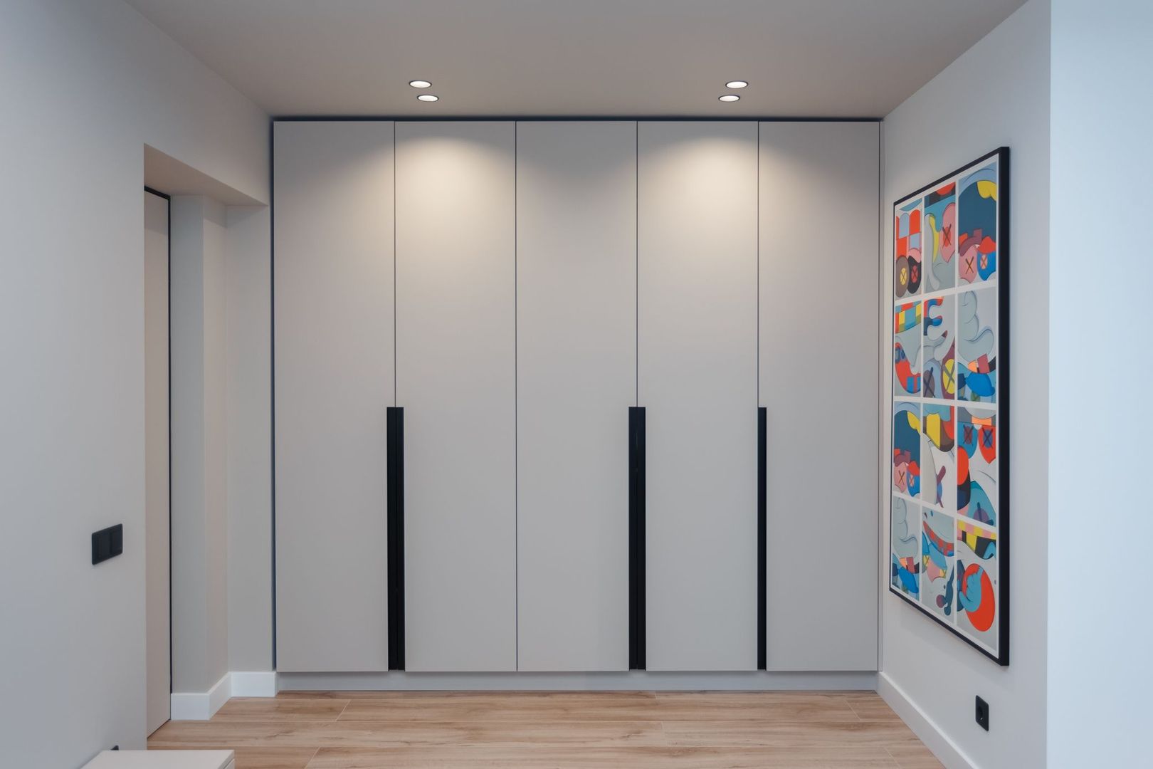 De închiriat apartament, 3 dormitoare + terasă, str. Teatrală 3, Centru. - Poză 11